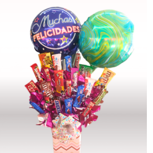 ARREGLO DULCES CHOCOLATES, DULCES SALADOS Y GLOBOS
