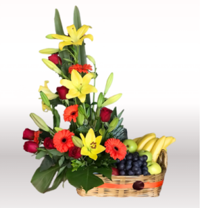 Canasta BRASIL TROPICAL Fruta, Rosas, Gerberas y Lilis